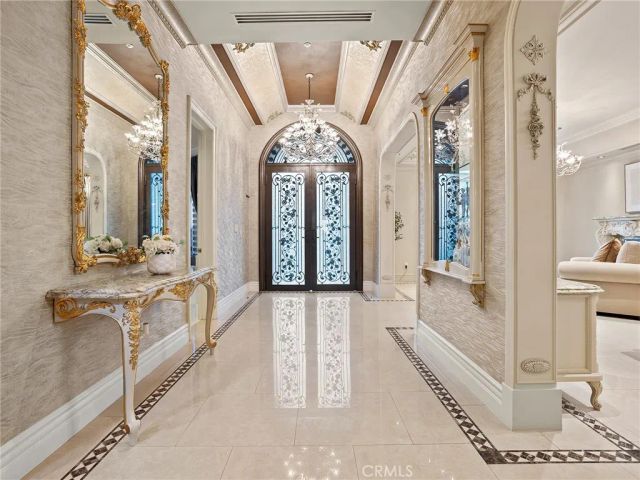 922 E Providencia Avenue, Burbank, CA 91501