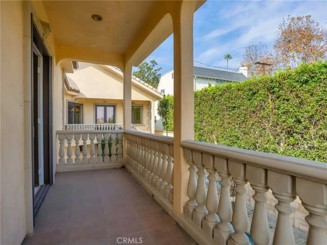 922 E Providencia Avenue, Burbank, CA 91501