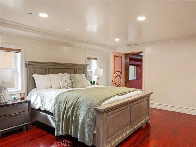 922 E Providencia Avenue, Burbank, CA 91501