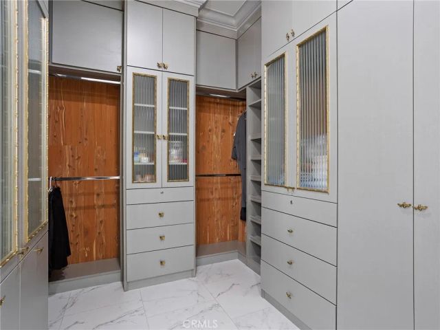 922 E Providencia Avenue, Burbank, CA 91501