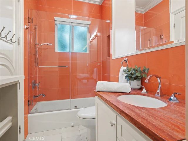 922 E Providencia Avenue, Burbank, CA 91501