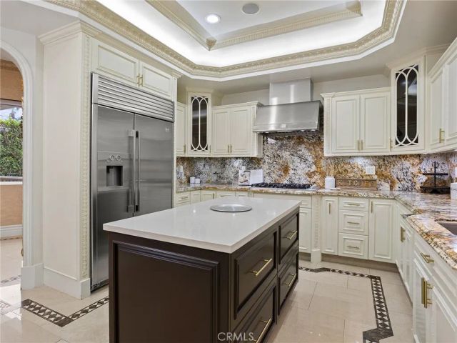 922 E Providencia Avenue, Burbank, CA 91501