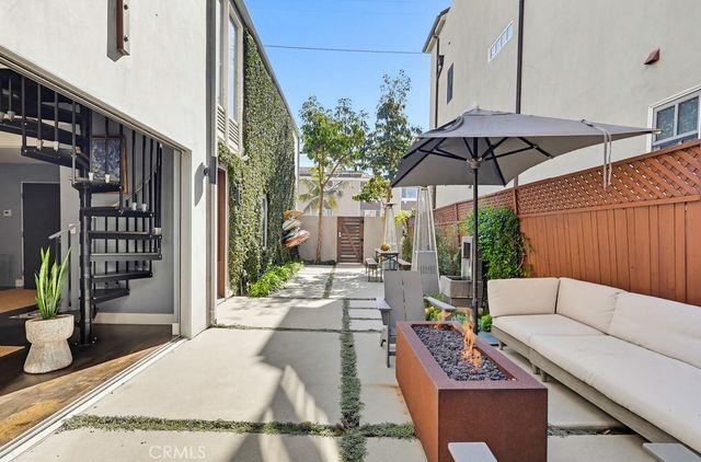 6713 E Ocean, Long Beach, CA 90803