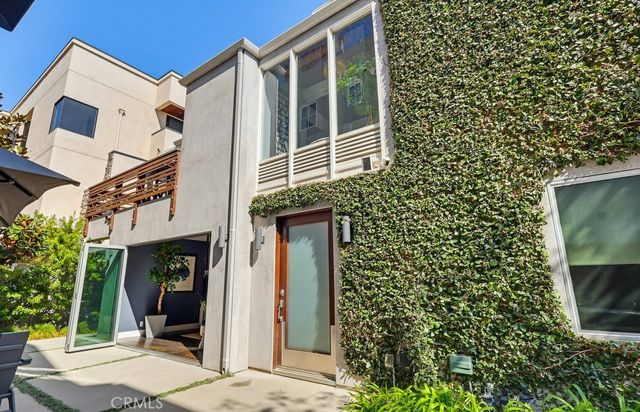 6713 E Ocean, Long Beach, CA 90803