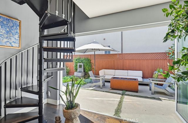 6713 E Ocean, Long Beach, CA 90803