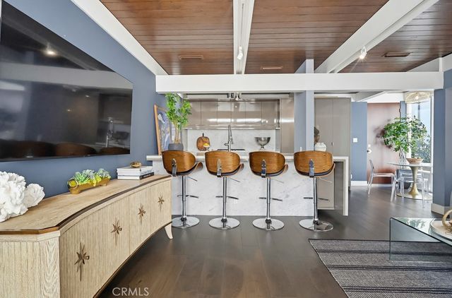 6713 E Ocean, Long Beach, CA 90803