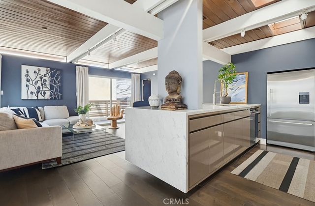 6713 E Ocean, Long Beach, CA 90803