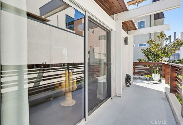 6713 E Ocean, Long Beach, CA 90803