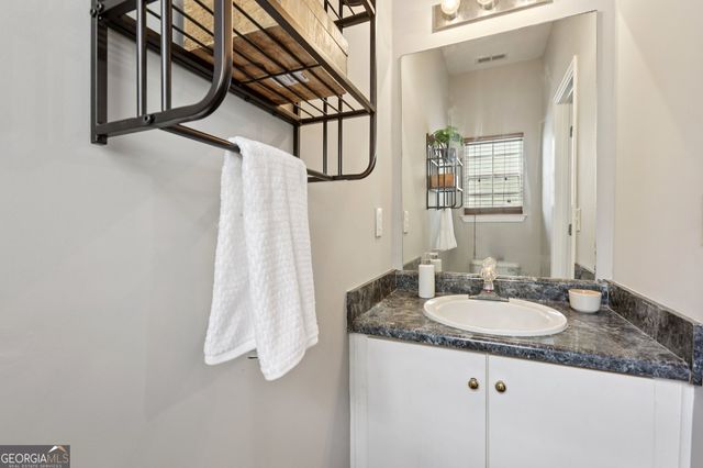 832 Asbury Way, Lithonia, GA 30058