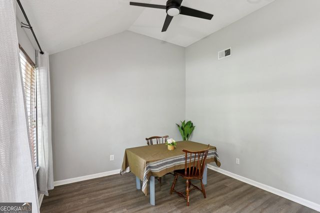 832 Asbury Way, Lithonia, GA 30058