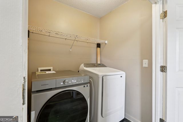 832 Asbury Way, Lithonia, GA 30058