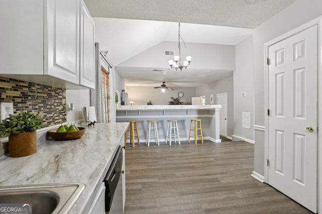 832 Asbury Way, Lithonia, GA 30058