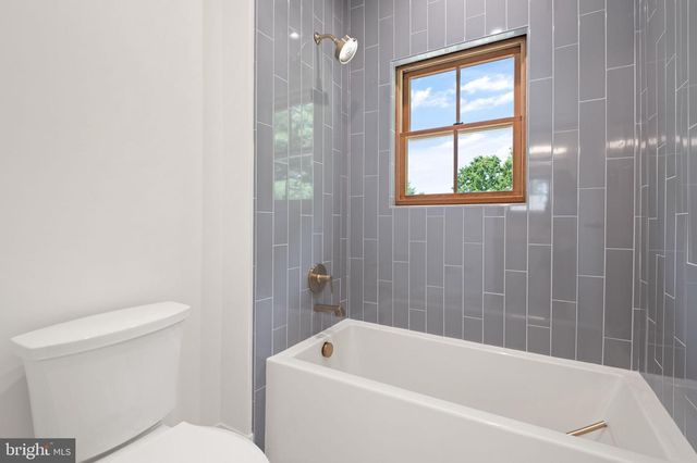 5022 CATHEDRAL AVE NW, Washington, DC 20016