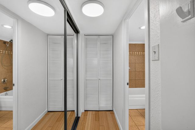 1800 Lavaca ST 512, Austin, TX 78701