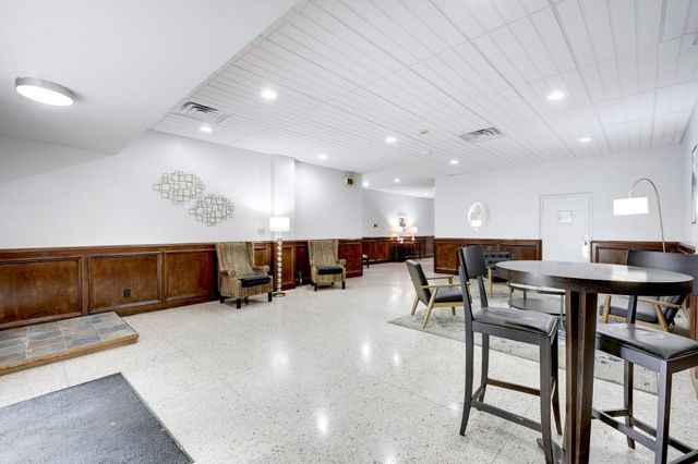 1800 Lavaca ST 512, Austin, TX 78701