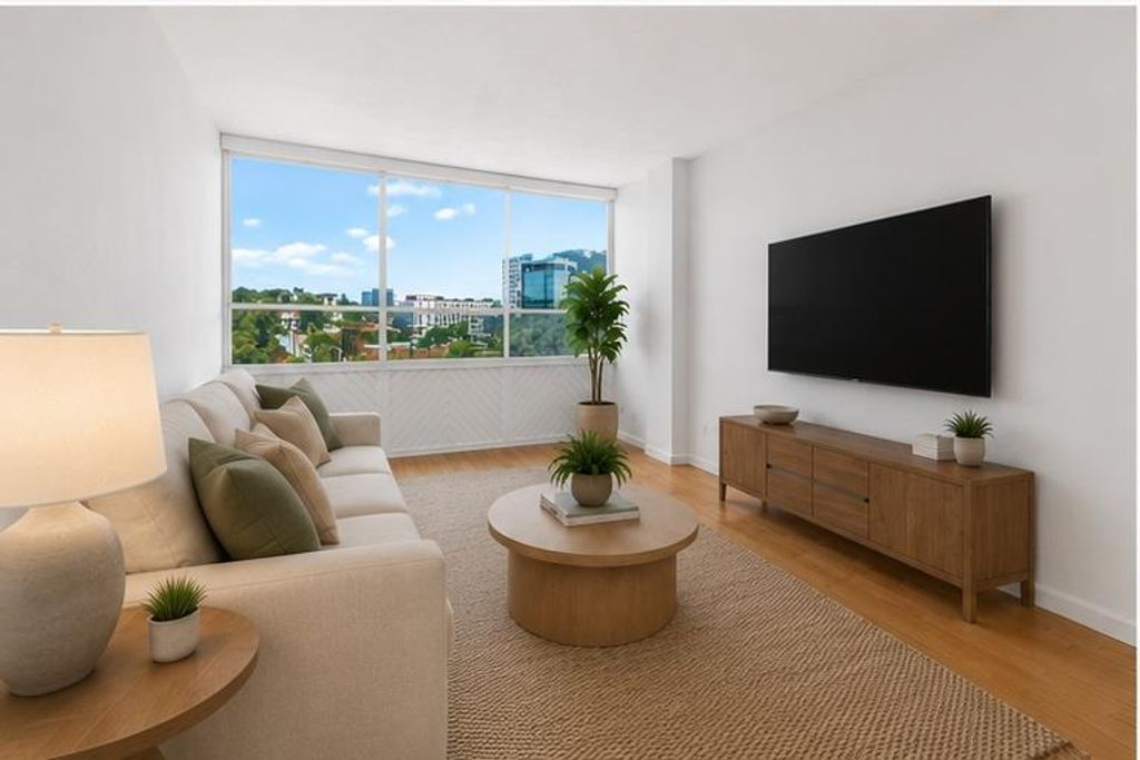 1800 Lavaca ST 512, Austin, TX 78701