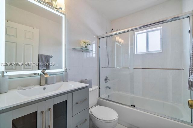 14279 SW 166th St 14279, Miami, FL 33177