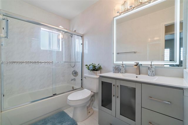 14279 SW 166th St 14279, Miami, FL 33177