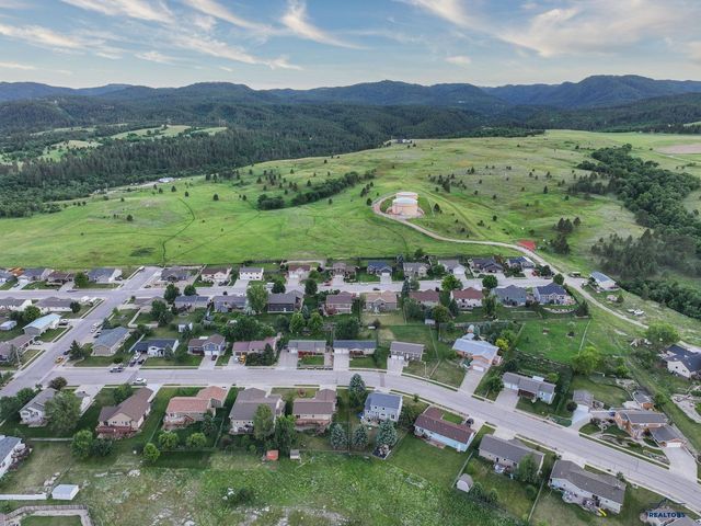 3403 12TH AVE, Spearfish, SD 57783