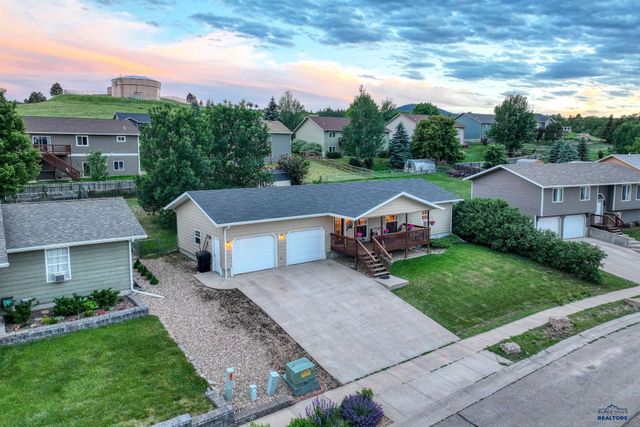 3403 12TH AVE, Spearfish, SD 57783