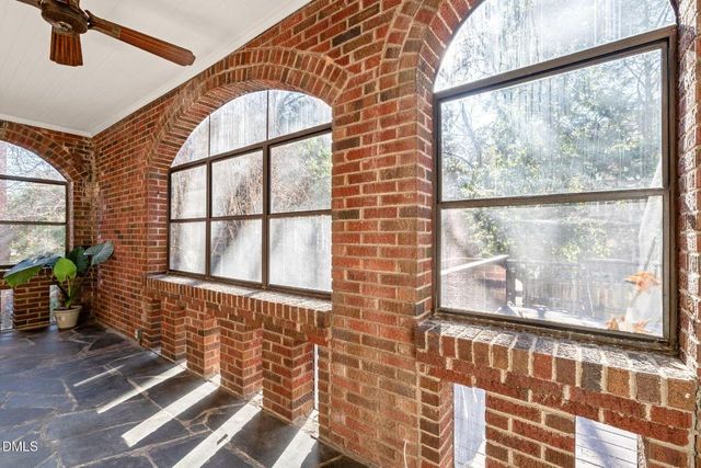 907 W Johnson Street, Raleigh, NC 27605