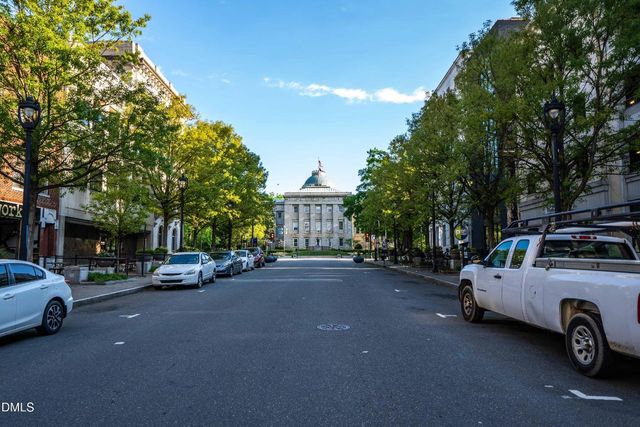 907 W Johnson Street, Raleigh, NC 27605