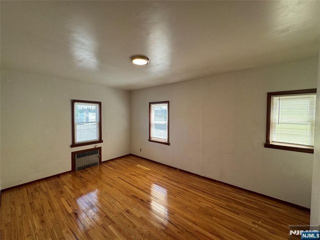 444 Ridge Road 1R, Lyndhurst, NJ 07071