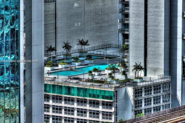 690 SW 1st Ct 1121, Miami, FL 33130