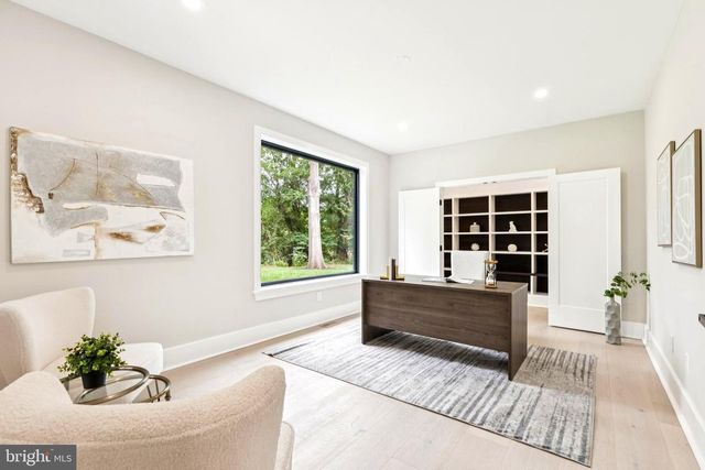 5005 RAVENSWORTH RD, Annandale, VA 22003