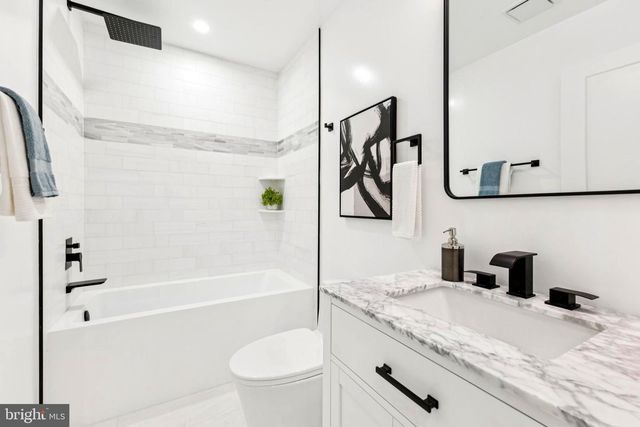 5005 RAVENSWORTH RD, Annandale, VA 22003