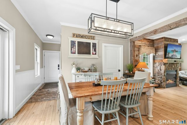 198 Little Fox Lane, Southbury, CT 06488