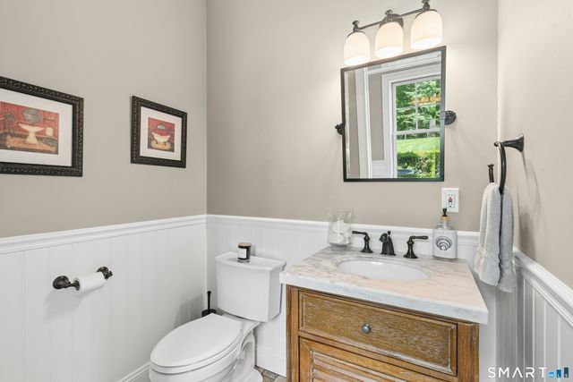 198 Little Fox Lane, Southbury, CT 06488