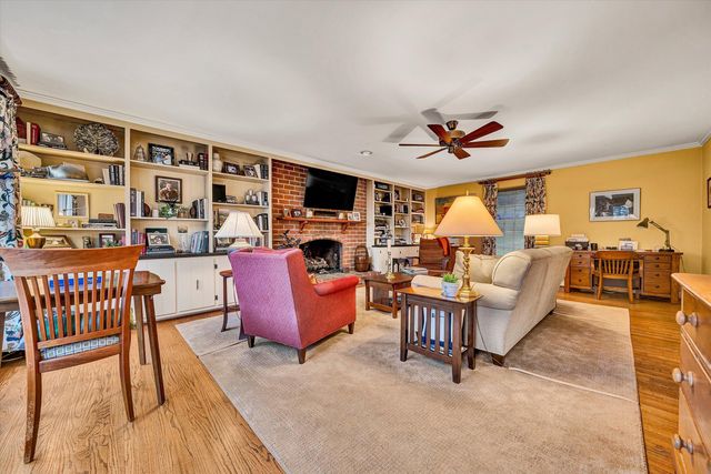 3684 Peakwood DR, Roanoke, VA 24014