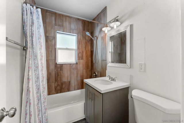 4454-60 52nd Street, San Diego, CA 92115