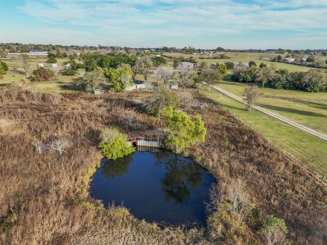 19703 Frey Road, Pine Island, TX 77445