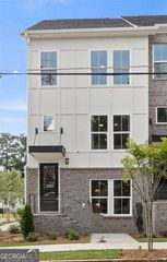 2543 Astaire Court, Atlanta, GA 30318