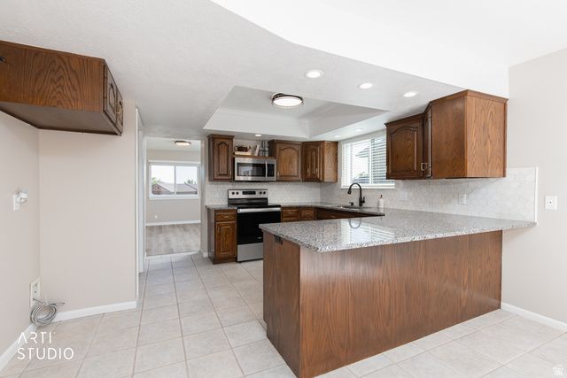 88 W CANYON VIEW DR, Farmington, UT 84025
