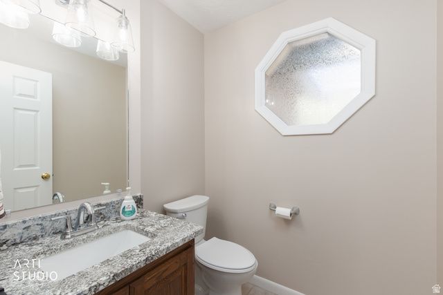 88 W CANYON VIEW DR, Farmington, UT 84025
