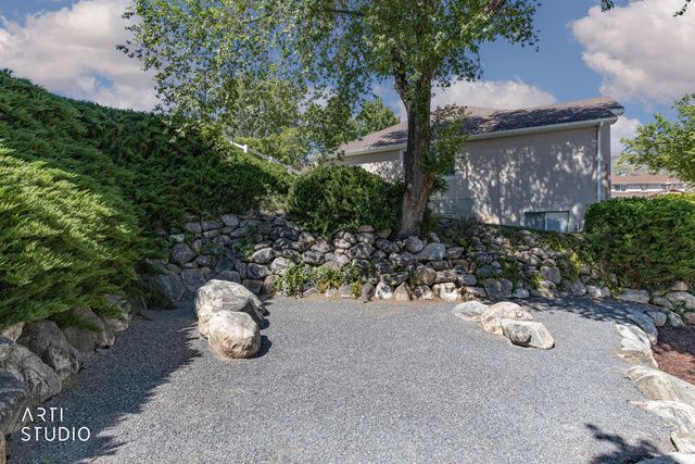 88 W CANYON VIEW DR, Farmington, UT 84025