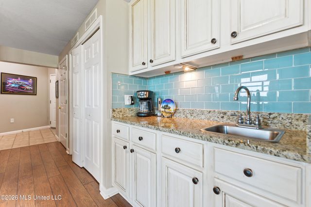 2230 Beach Drive, 908, Gulfport, MS 39507