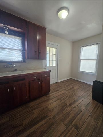 4417 Townsend St, Corpus Christi, TX 78415