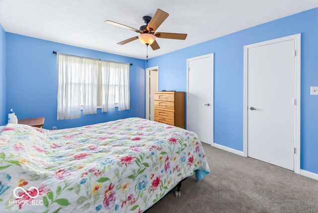 986 Country Aire Drive, Greenwood, IN 46143