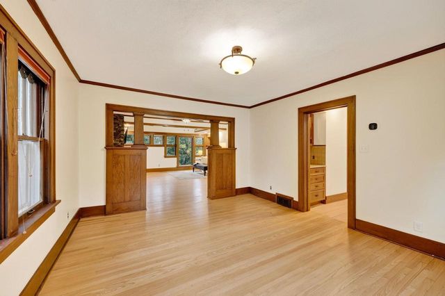 5321 Manitowoc Parkway, Madison, WI 53705