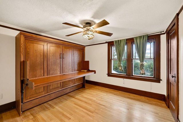 5321 Manitowoc Parkway, Madison, WI 53705