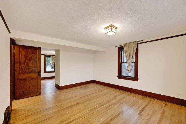 5321 Manitowoc Parkway, Madison, WI 53705