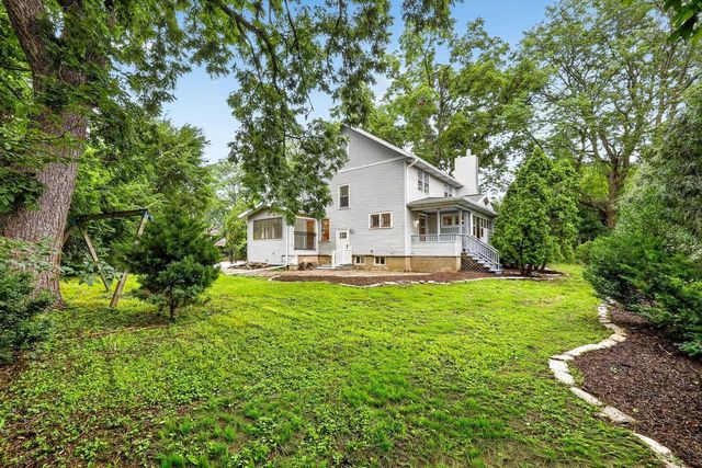 5321 Manitowoc Parkway, Madison, WI 53705