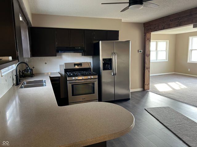 18 Lindsay Court, Spencer, IN 47460