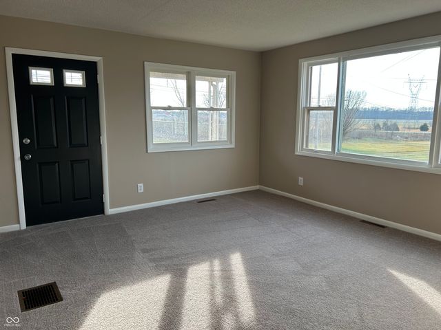18 Lindsay Court, Spencer, IN 47460