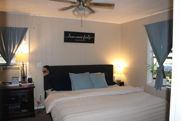 136 Country Cir, Ellisville, MS 39437