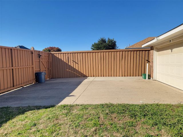 3106 Antelope Drive, Mesquite, TX 75181